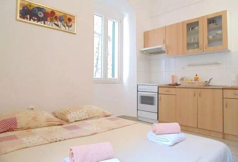 １ベッドルームアパートメント, Rooms And Apartments Djanovic