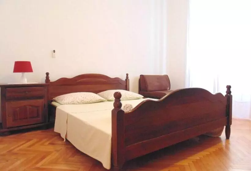 １ベッドルームアパートメント, Rooms And Apartments Djanovic
