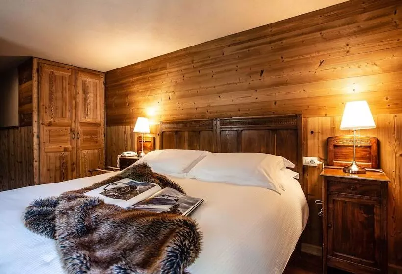 اتاق استاندارد, Art Hotel Grandes Murailles
