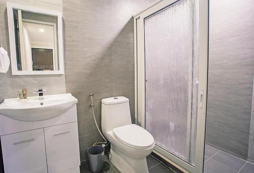اتاق استاندارد سه نفره, Anika Suites