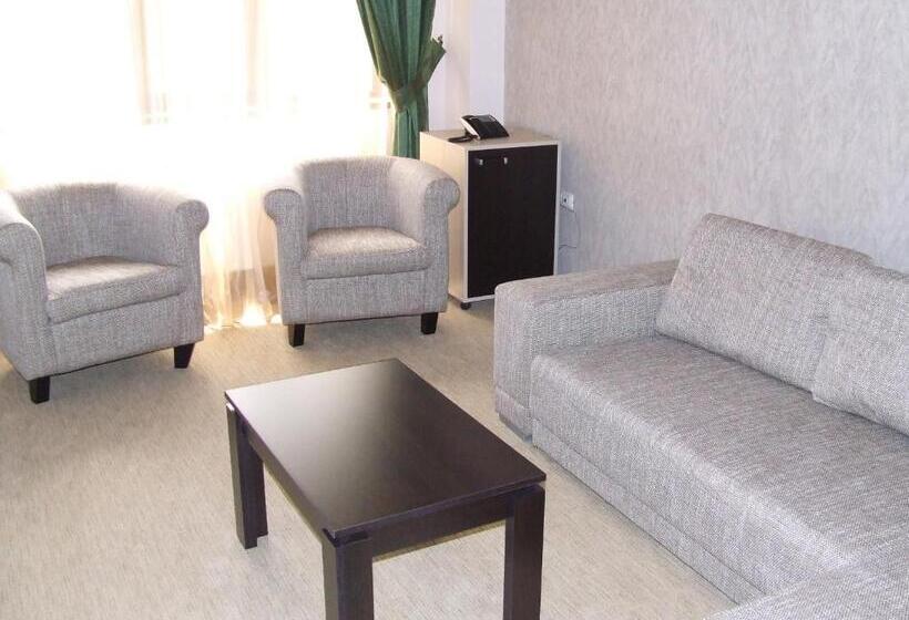 סוויטת ג'וניור, Davos