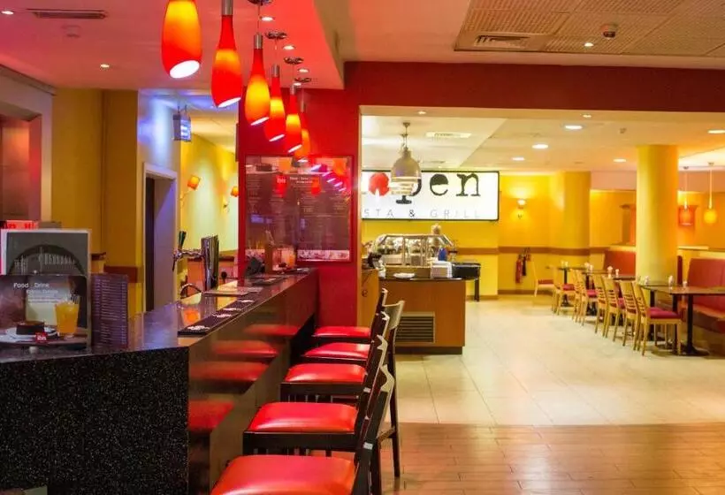 ダブルベッドスタンダードルーム, Ibis Lagos Airport