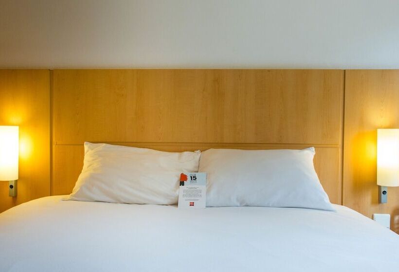 اتاق استاندارد با تخت دوبل, Ibis Lagos Airport