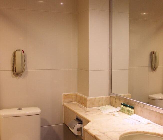 اتاق استاندارد, Macau Masters