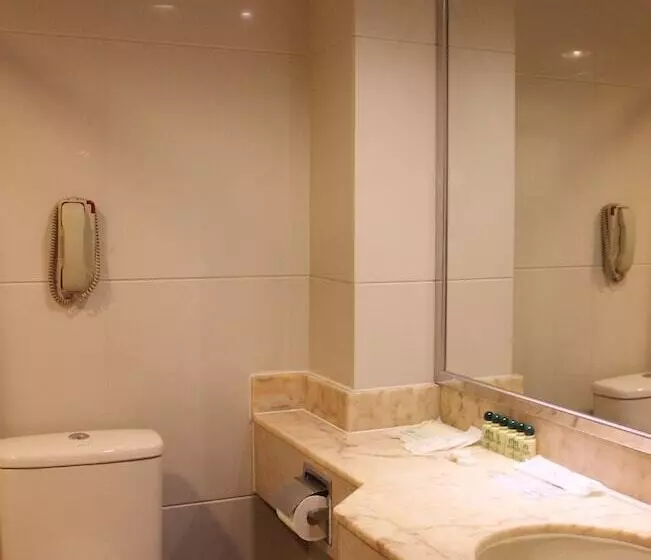 اتاق استاندارد, Macau Masters