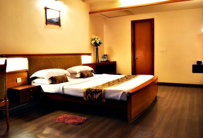 סוויטה, Malligi,hampi