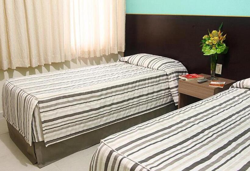 Standaard Vierpersoonskamer, Monte Serrat