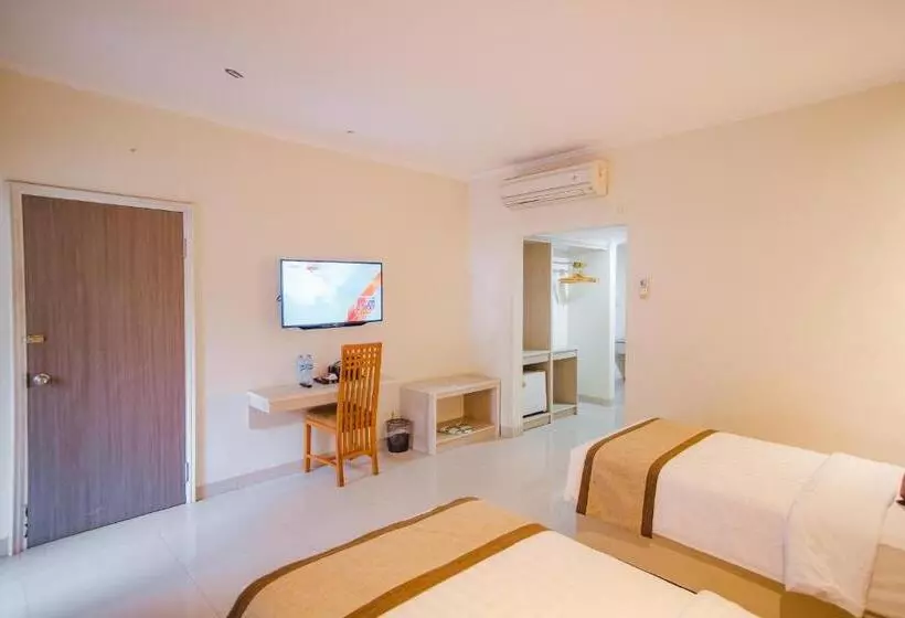 Standard Room Garden View, Patra Anyer
