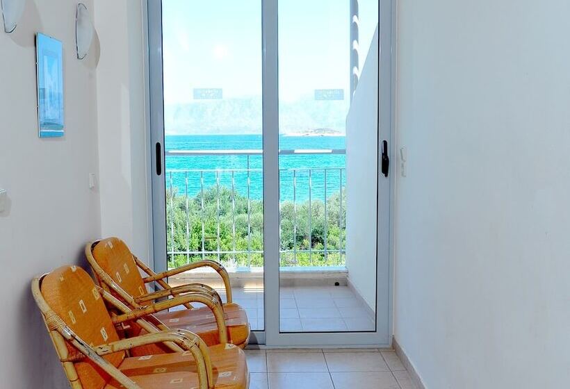 海の見える2ベッドルームアパートメント, Mirabella Apartments