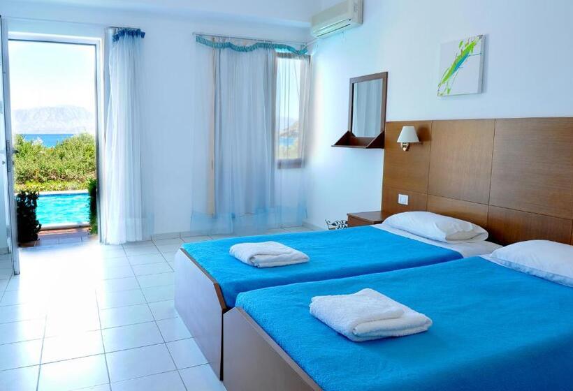 Family flat with sea view, Mirabella Apartments