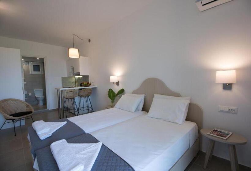 スーペリアスタジオ, Mirabella Apartments