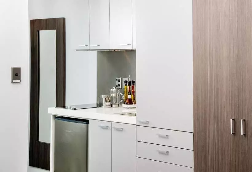 スタンダードスタジオ, Quest Newmarket Serviced Apartments