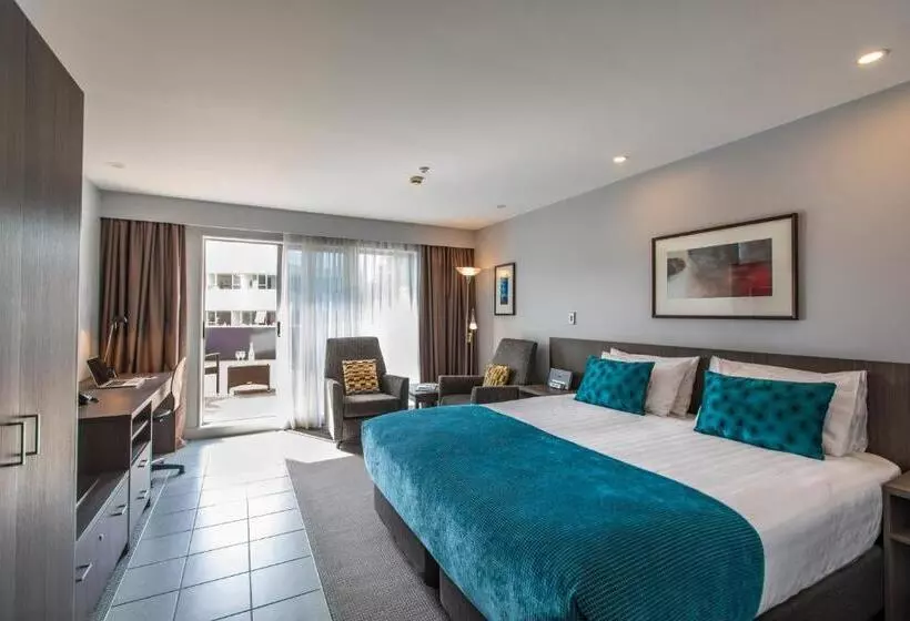 スタンダードスタジオ, Quest Newmarket Serviced Apartments