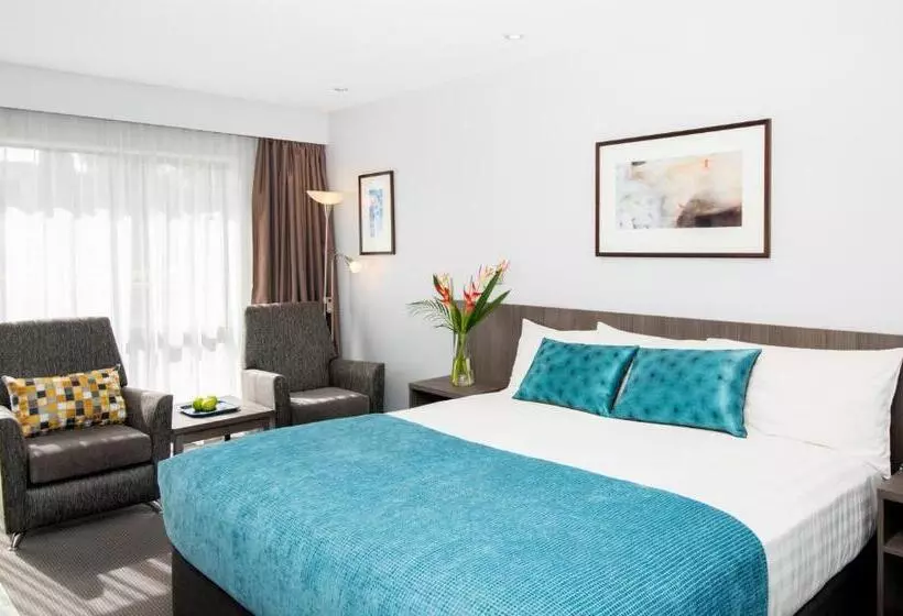 スタンダードスタジオ, Quest Newmarket Serviced Apartments
