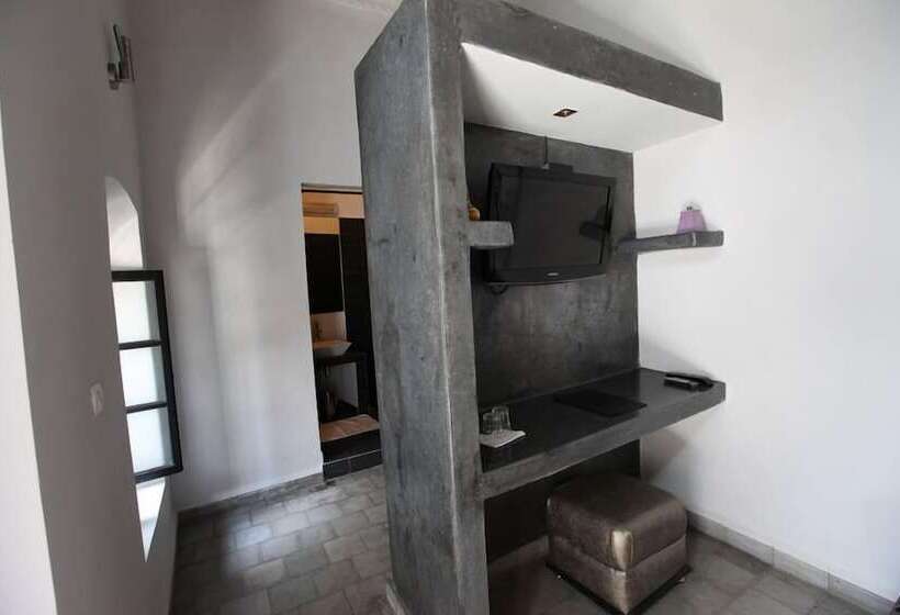 Номер Стандарт, Riad7