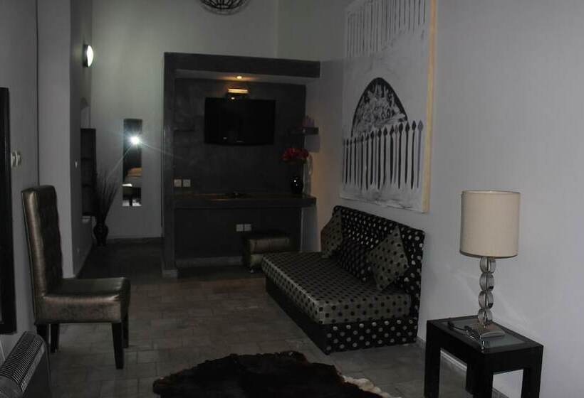 Номер Стандарт, Riad7