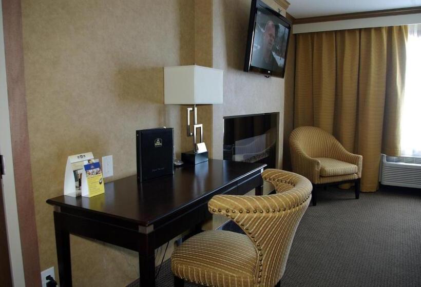 جناح سرير كينج, Camrose Resort Casino