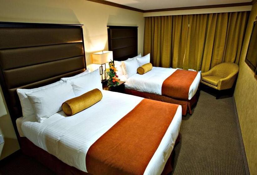 جناح عائلي, Camrose Resort Casino