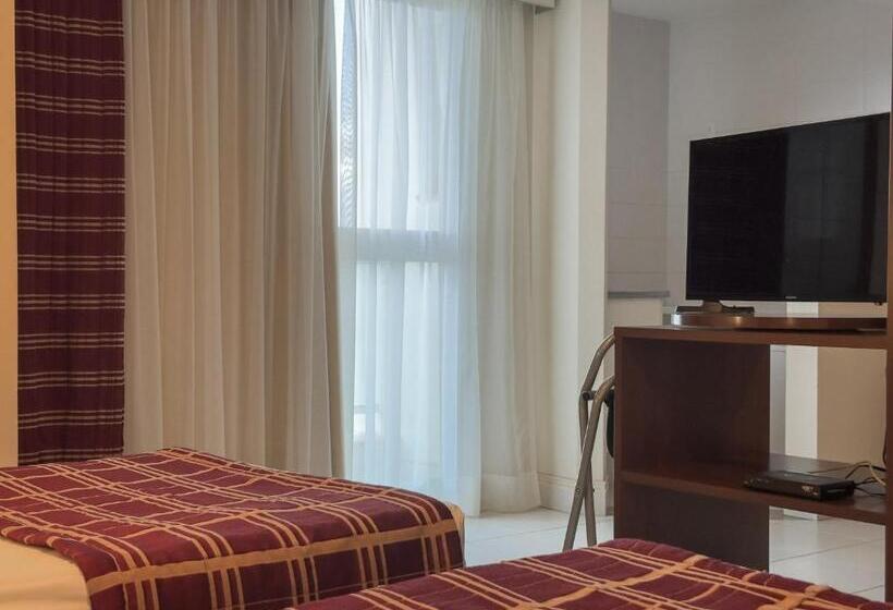 이코노미 룸, Cianorte Diamond