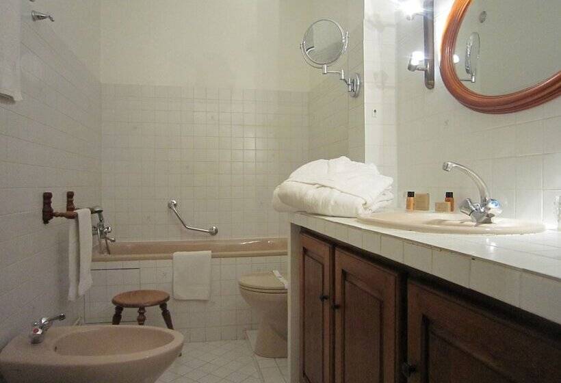 标准间, Hostellerie De La Bouriane