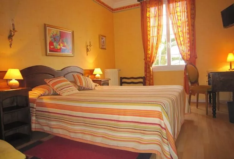 スーペリアールーム, Hostellerie De La Bouriane