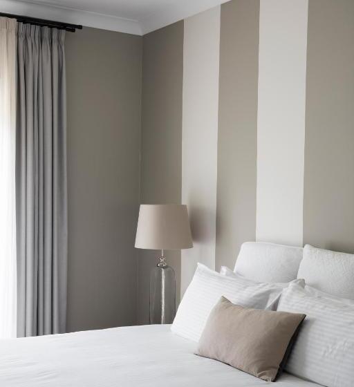 غرفة قياسية سرير كينج, Lancemore Lindenderry Red Hill