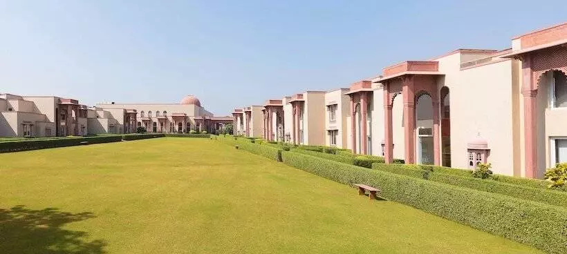 デラックスルーム, Orchha Palace And Convention Centre