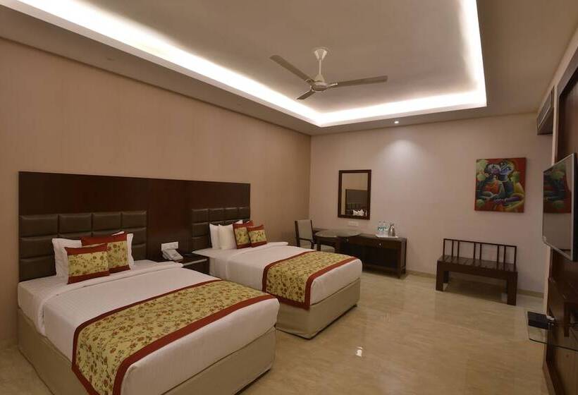 Номер Deluxe, Orchha Palace And Convention Centre