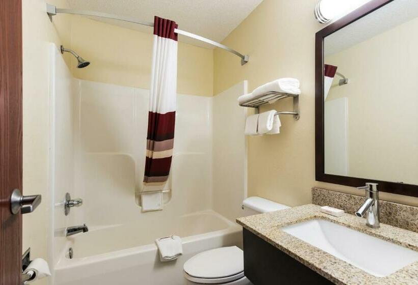 חדר דלוקס, Red Roof Inn Auburn