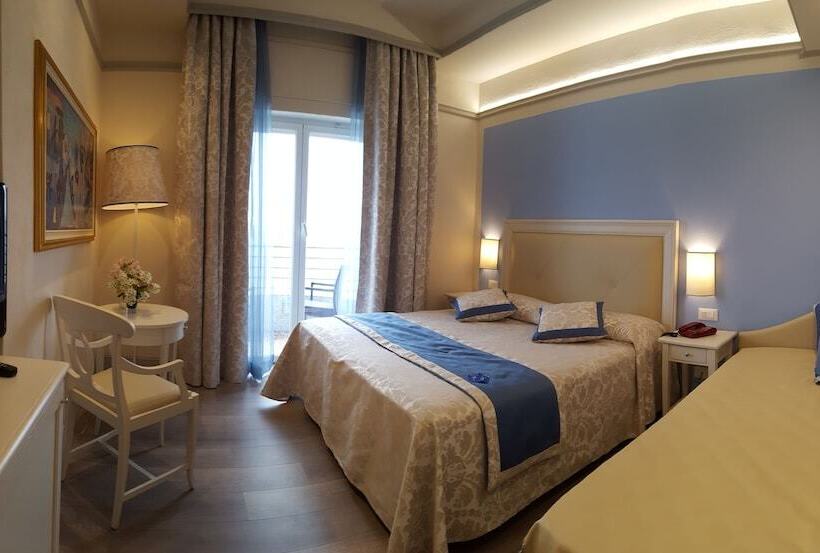 Номер Superior Вид на Море, Regina