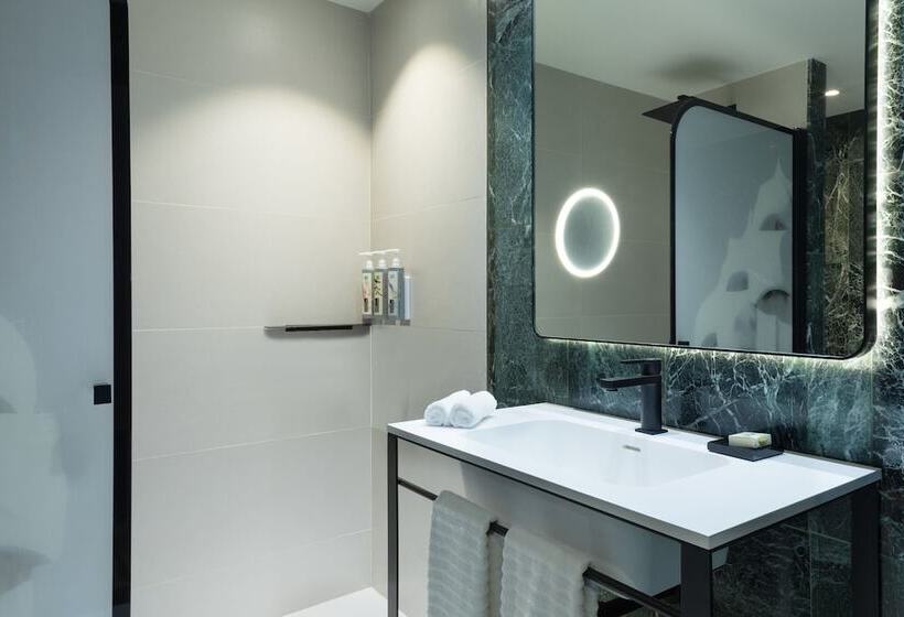 标准间带双人床, Renaissance Barcelona