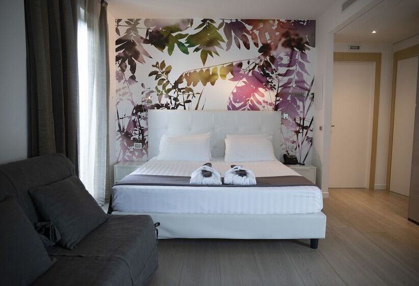 Люкс с гидромассажем, Smeraldo Suites & Spa