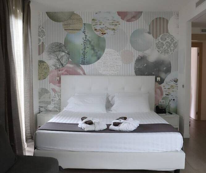 带按摩浴盆的套房, Smeraldo Suites & Spa