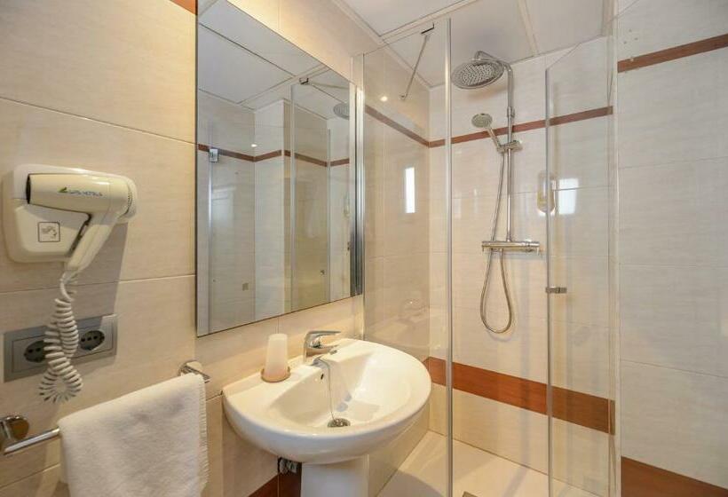 スタンダードシングルルーム, Vibra San Remo