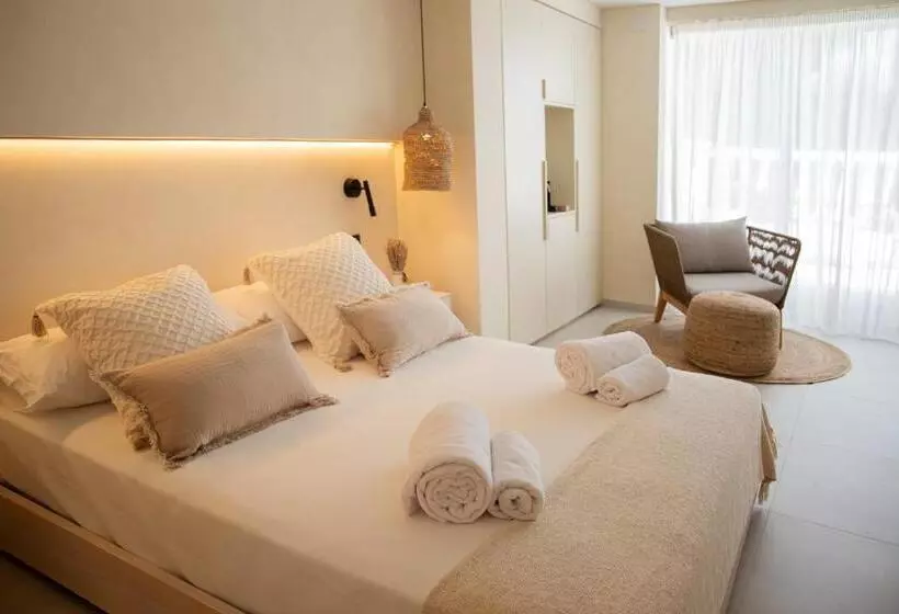 سوییت با چشم‌انداز دریا, Boho Suites Formentera