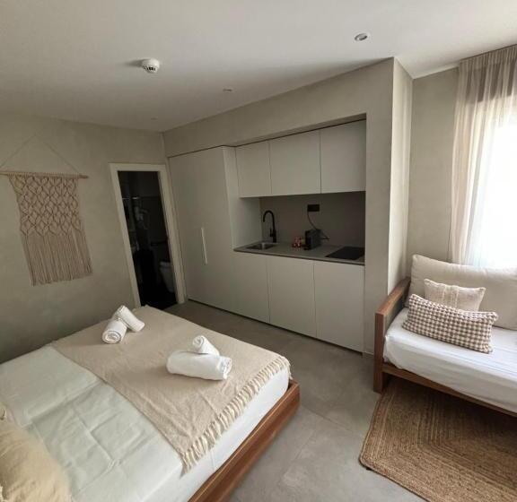 标准工作室, Boho Suites Formentera