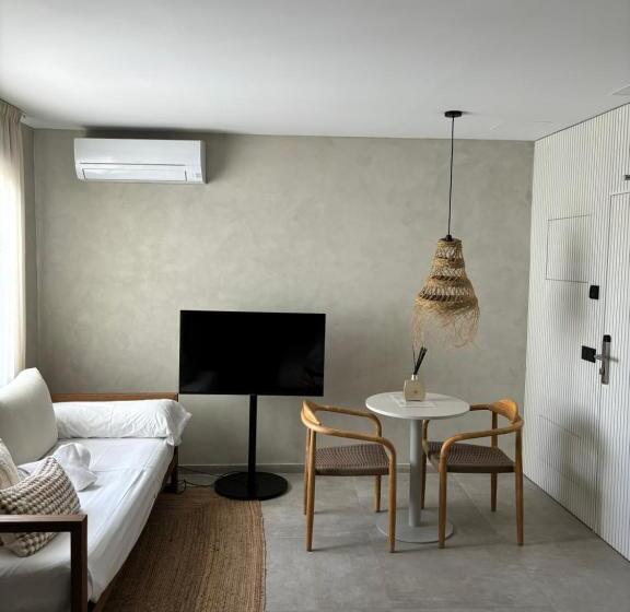 استودیوی استاندارد, Boho Suites Formentera