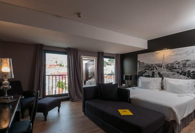 اتاق لوکس, 138 Liberdade