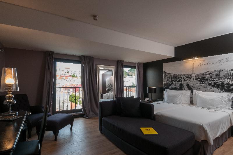 اتاق لوکس با بالکن, 138 Liberdade