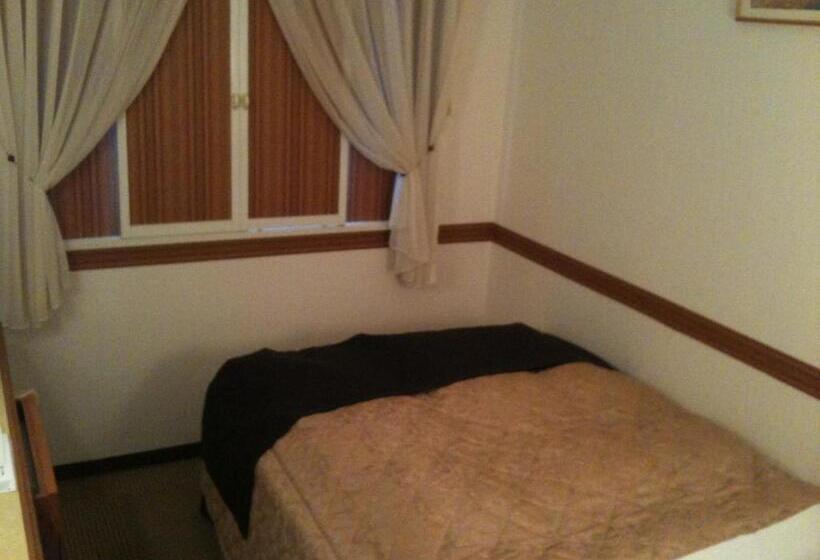 חדר סטנדרט יחיד, Aceinn Matsusaka