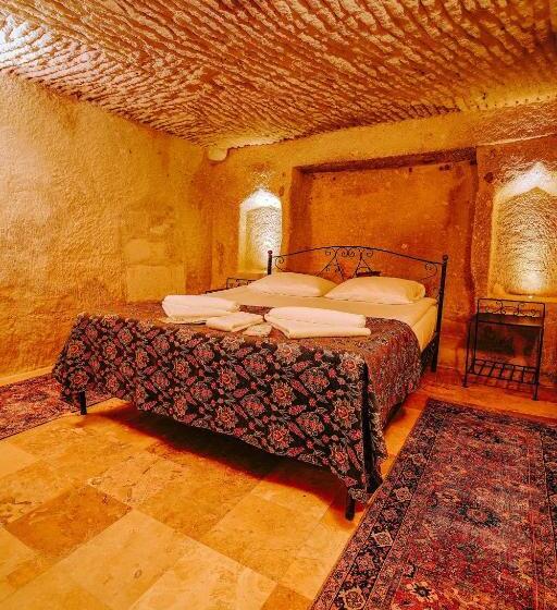 سوئیت با تخت بزرگ, Alaca Cave Cappadocia