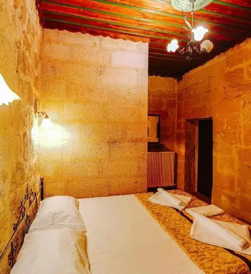 ガーデンビュースイート, Alaca Cave Cappadocia