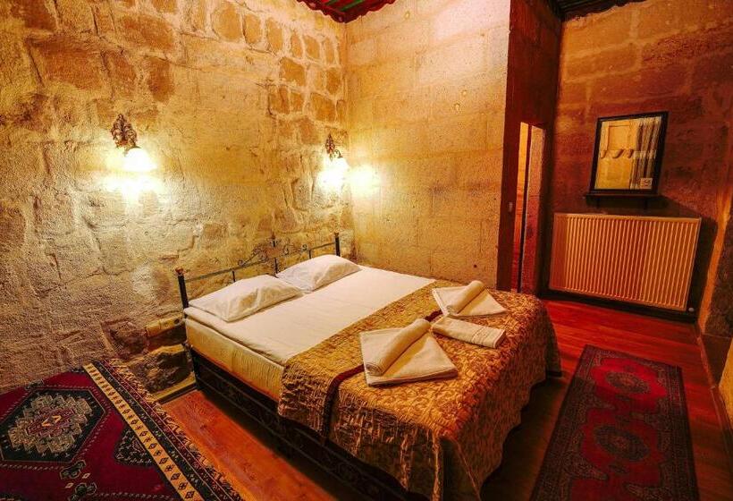 سوییت با چشمانداز باغ, Alaca Cave Cappadocia