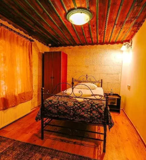 庭の見えるシングルルーム, Alaca Cave Cappadocia