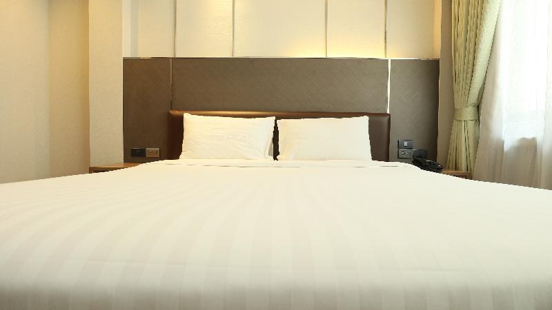 Deluxe Room, Citin Sukhumvit 11 Nana Bangkok By Compass Hospitality
