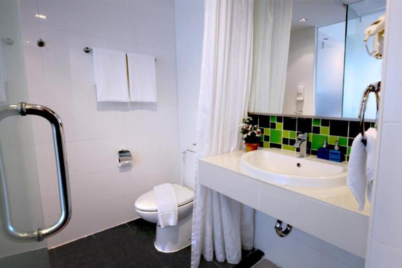 Deluxe Room, Citin Sukhumvit 11 Nana Bangkok By Compass Hospitality