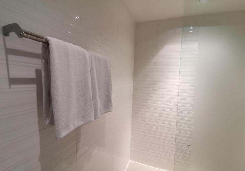 Quarto Deluxe, Citin Sukhumvit 11 Nana Bangkok By Compass Hospitality