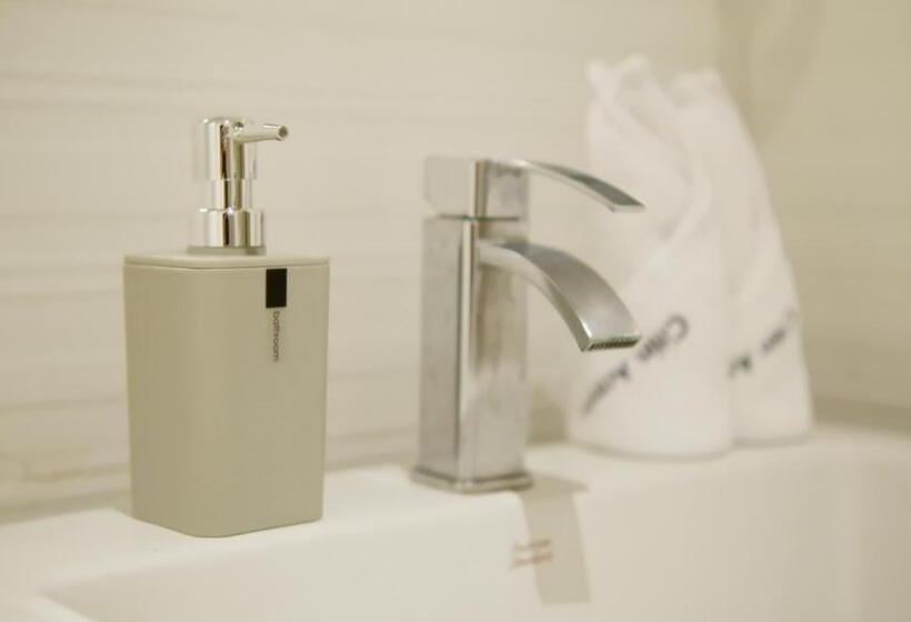 Quarto Deluxe, Citin Sukhumvit 11 Nana Bangkok By Compass Hospitality