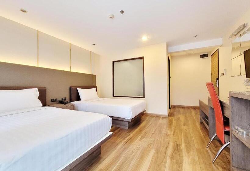 Quarto Familiar, Citin Sukhumvit 11 Nana Bangkok By Compass Hospitality
