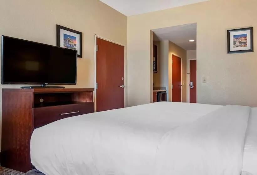 スタンダードルーム, Comfort Inn & Suites